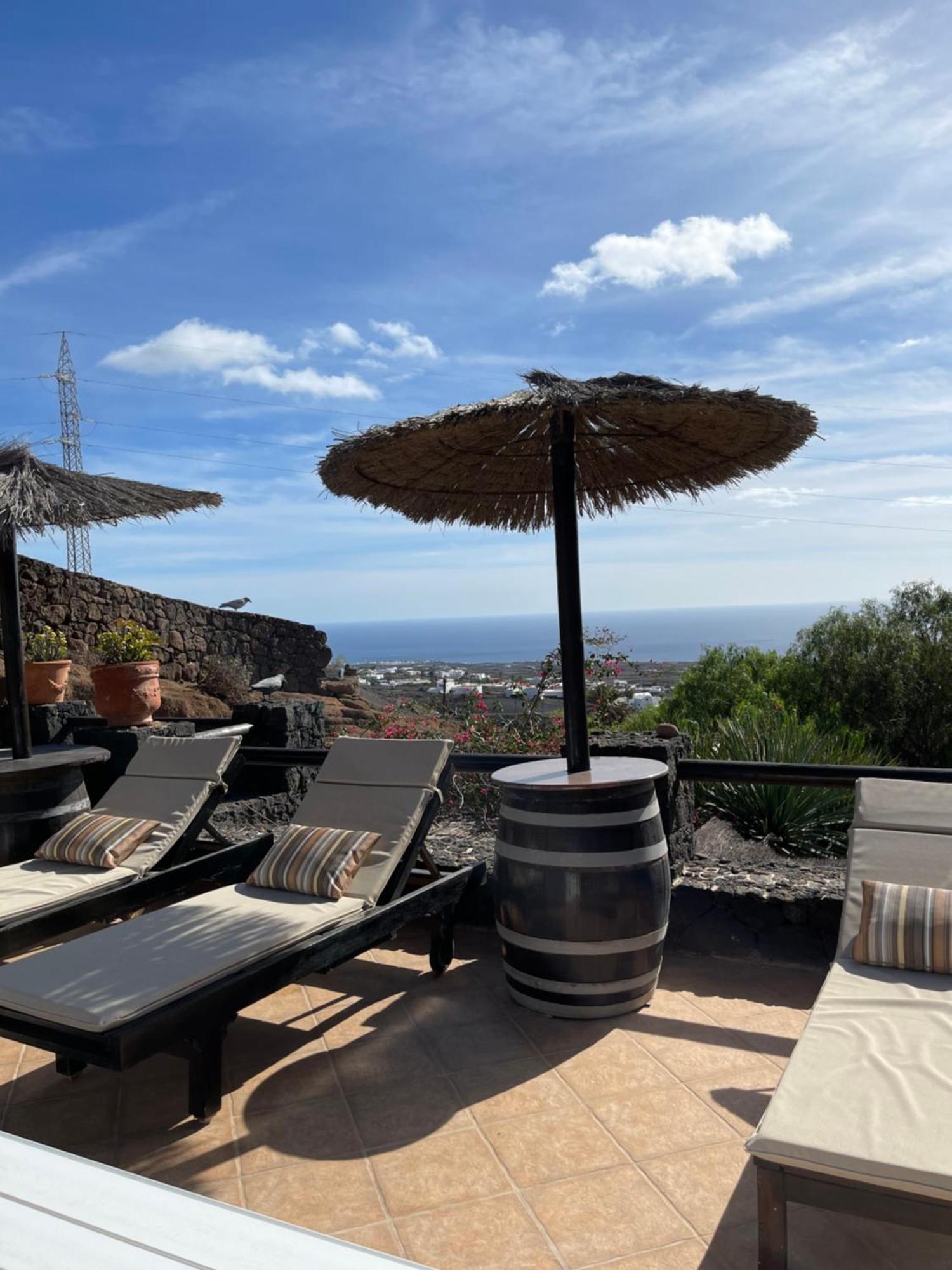 Castillo Lanzarote Villa Bailey - Luxury Villa - Pet Friendly With Heated Pool La Asomada  エクステリア 写真