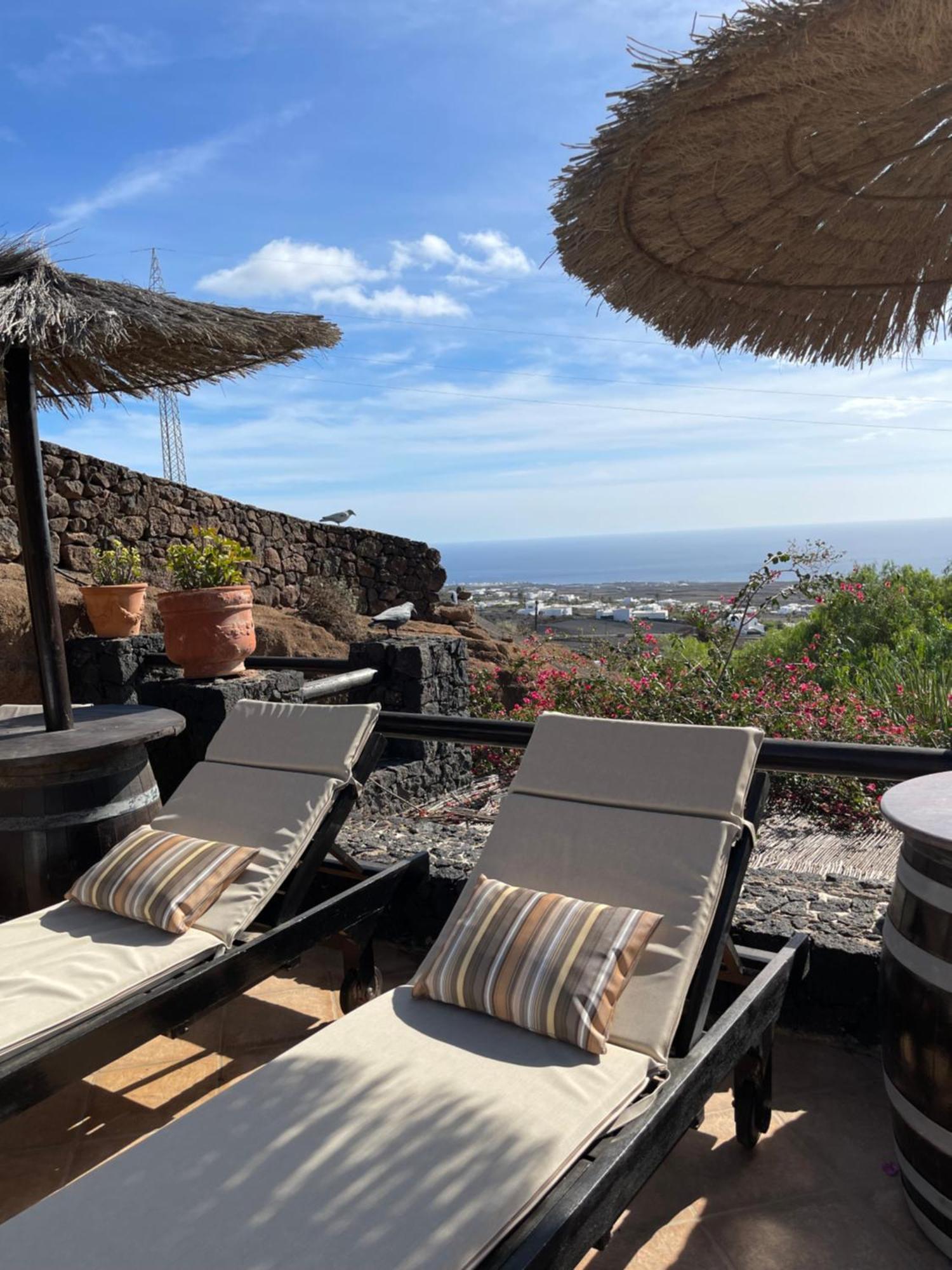 Castillo Lanzarote Villa Bailey - Luxury Villa - Pet Friendly With Heated Pool La Asomada  エクステリア 写真