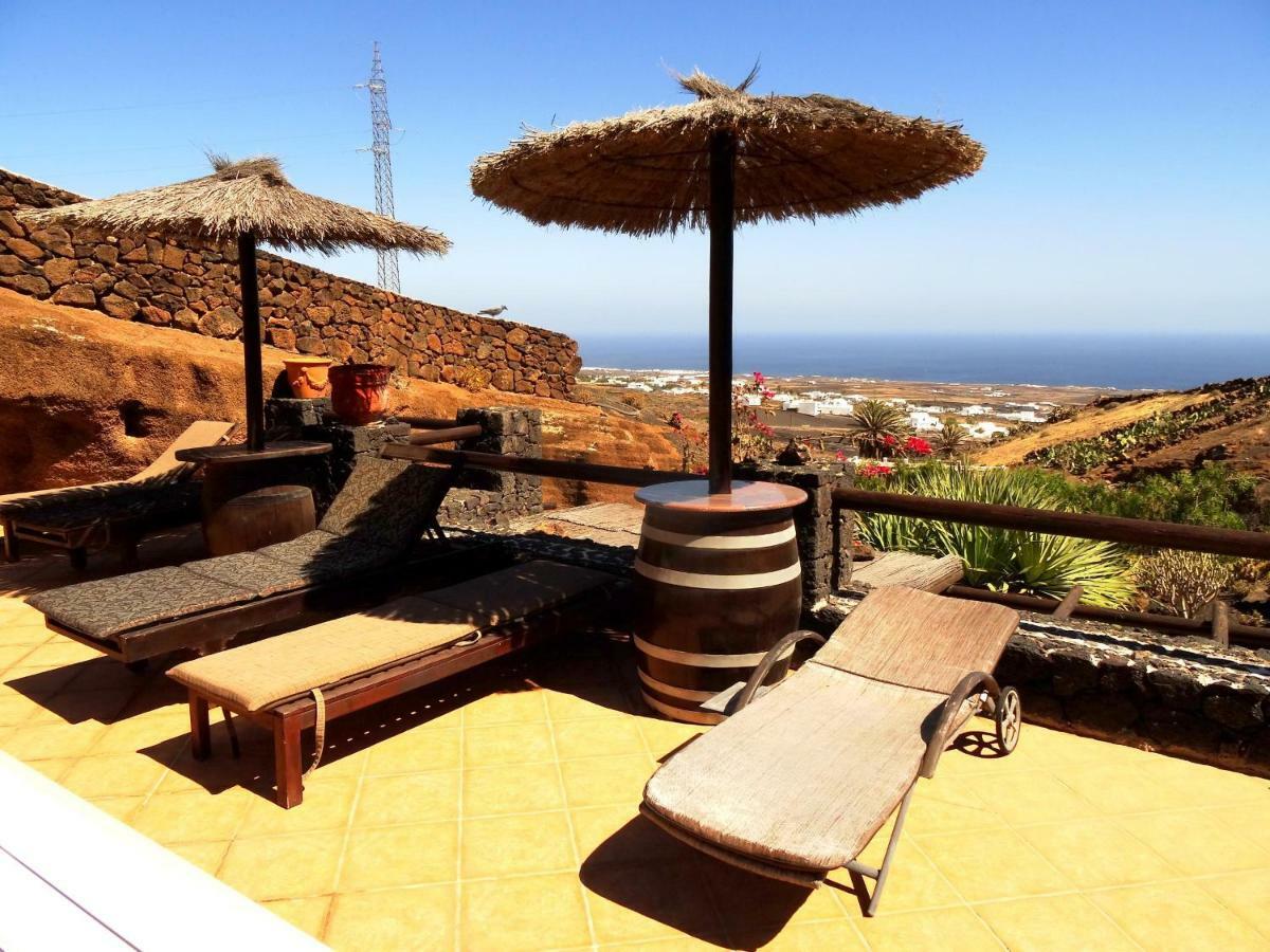 Castillo Lanzarote Villa Bailey - Luxury Villa - Pet Friendly With Heated Pool La Asomada  エクステリア 写真